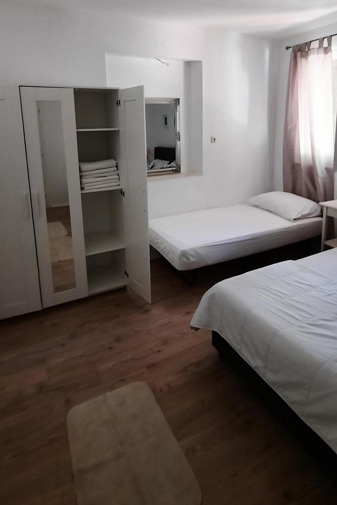 Apartments By The Sea Zuljana, Peljesac - 19080 Ruang foto